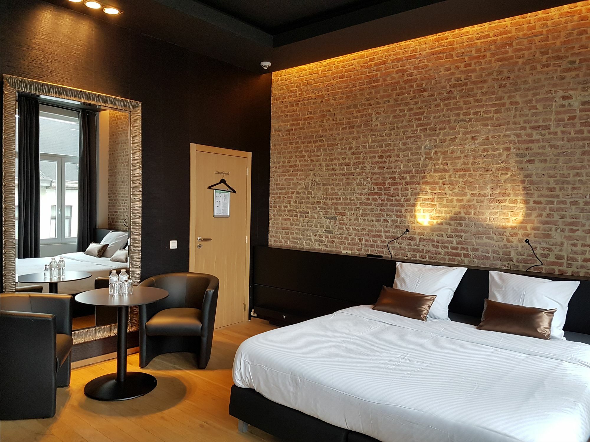 Hotel Goodnight Anvers Extérieur photo
